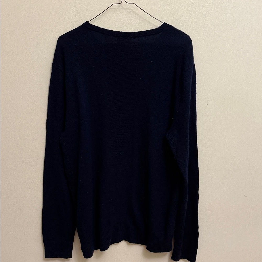 AG Green Label Wool Cashmere V-Neck Sweater in Deep Blue Size Large - Picture 4 of 9